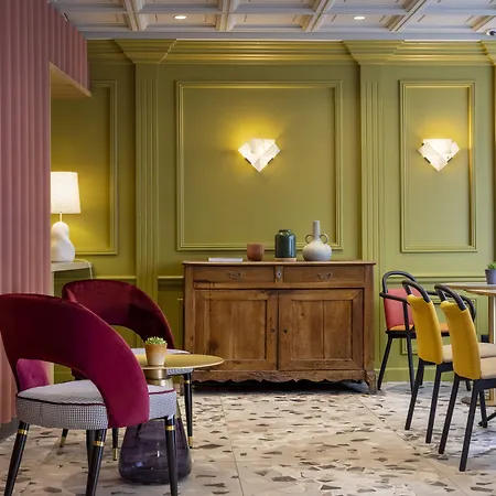 Hotel De La Paix