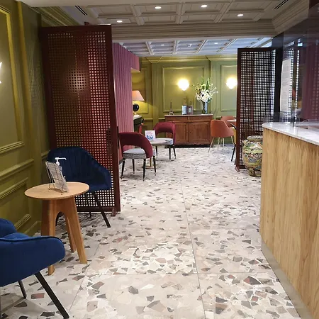De La Paix Hotel 3*