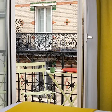 Hotel De La Paix