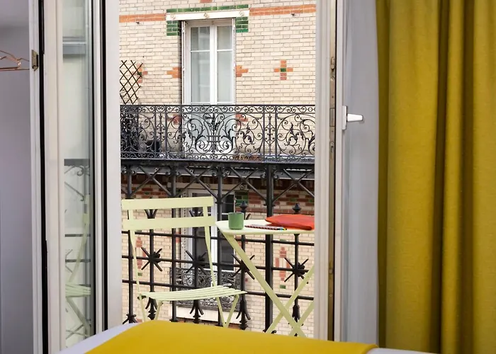 Szálloda De La Paix