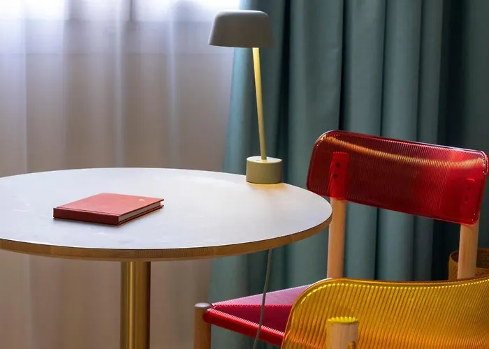 Szálloda De La Paix