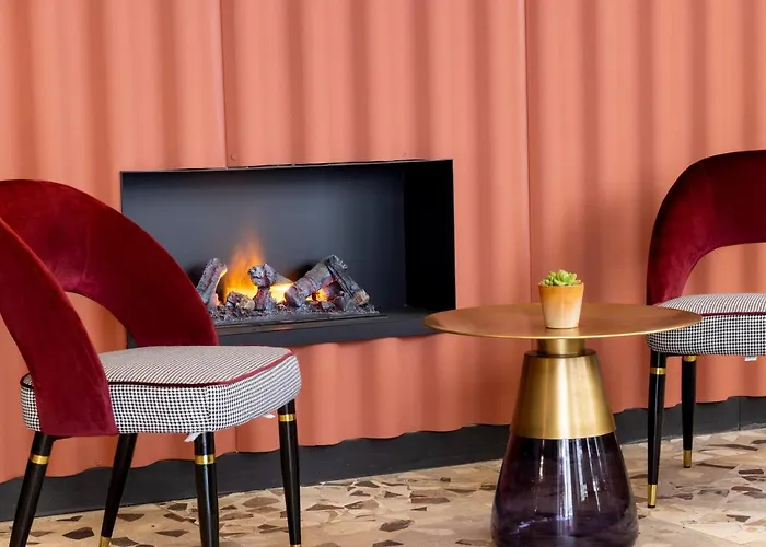 Szálloda De La Paix 3*