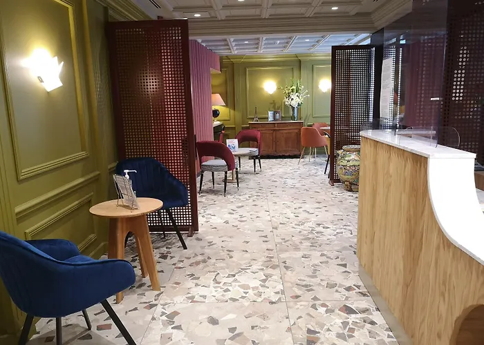 De La Paix Szálloda 3*